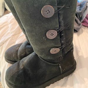 Black uggs with 3 buttons